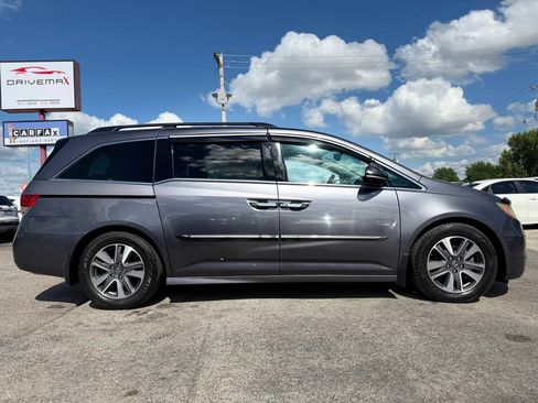 Used 2015 Honda Odyssey Touring image 3