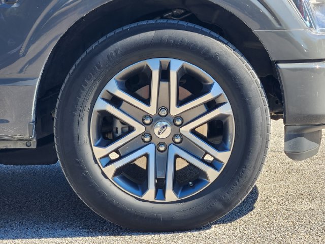 Used 2021 Ford F150 XL w/ STX Appearance Package RWD image 11