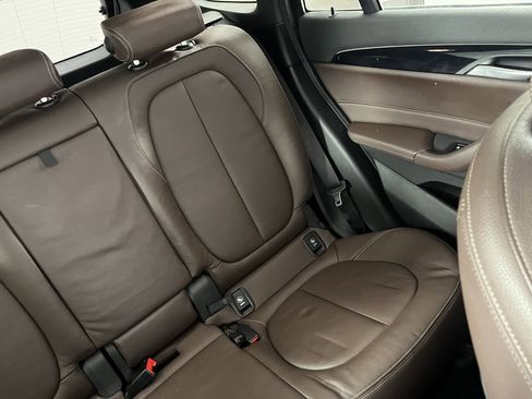 Used 2019 BMW X1 xDrive28i w/ Convenience Package image 24