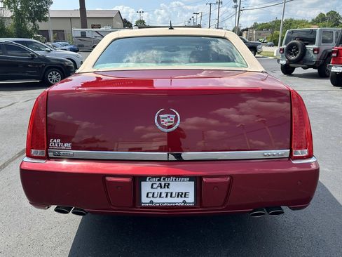 Used 2008 Cadillac DTS FWD image 15