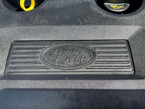 Used 2017 Land Rover Range Rover Evoque SE Premium AWD/4WD image 34