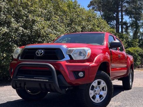Used 2015 Toyota Tacoma PreRunner w/ SR5 Package RWD image 1
