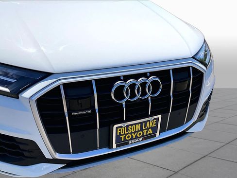 Used 2023 Audi Q7 2.0T Premium w/ Convenience Package AWD/4WD image 29
