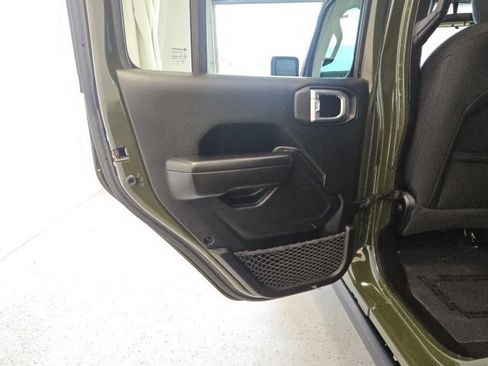 Used 2021 Jeep Wrangler Unlimited Sport AWD/4WD image 25