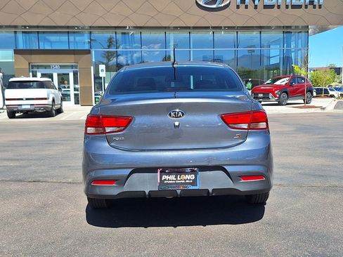 Used 2019 Kia Rio S FWD image 4