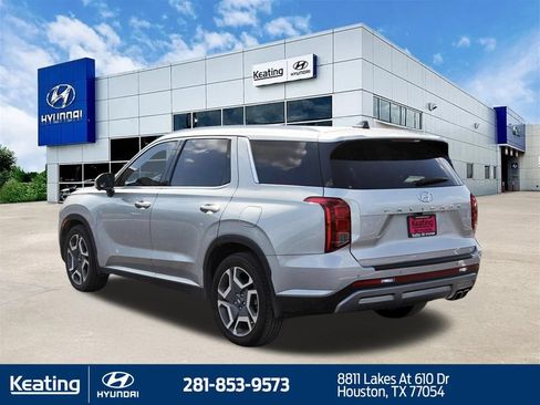 Used 2024 Hyundai Palisade SEL w/ Premium Package FWD image 7