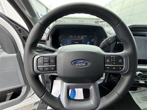 Used 2025 Ford F150 XLT w/ Equipment Group 301A Standard image 11