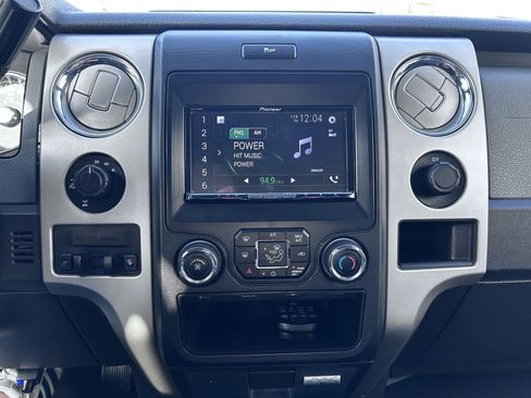 Used 2014 Ford F150 XLT w/ Equipment Group 302A Luxury image 20