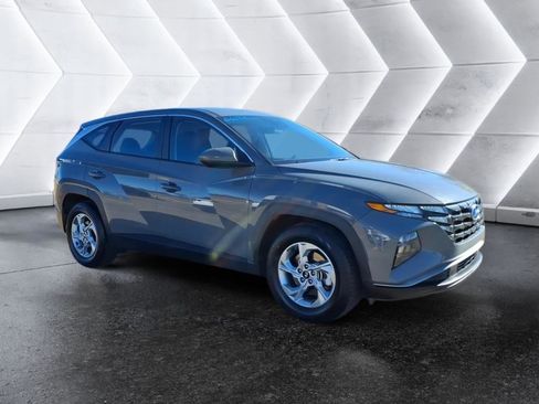 Used 2024 Hyundai Tucson SE image 7