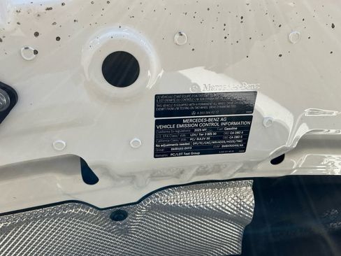 Used 2025 Mercedes-Benz CLA 250 4MATIC Coupe image 24