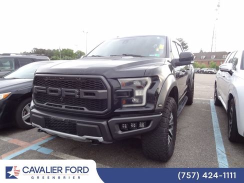Used 2017 Ford F150 Raptor w/ Equipment Group 802A Luxury image 3