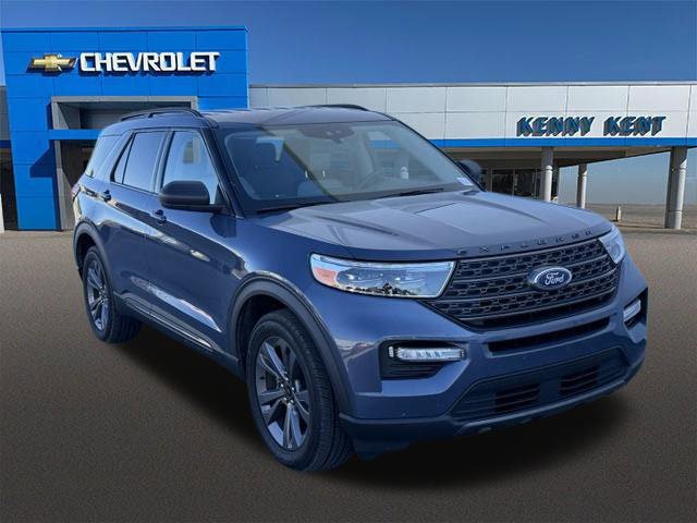 Used 2021 Ford Explorer XLT w/ Equipment Group 202A AWD/4WD image 1