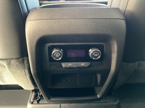 New 2026 Chevrolet Traverse LT w/ LPO, Floor Liner Package image 23