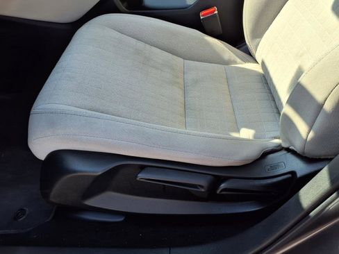 Used 2023 Honda HR-V LX image 22