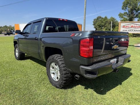 Used 2018 Chevrolet Silverado 1500 LT w/ All Star Edition AWD/4WD image 12