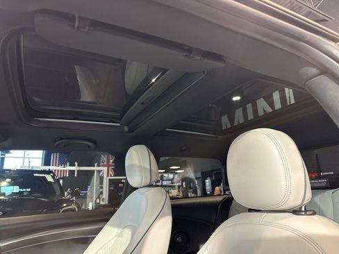 Used 2023 MINI Cooper S image 24