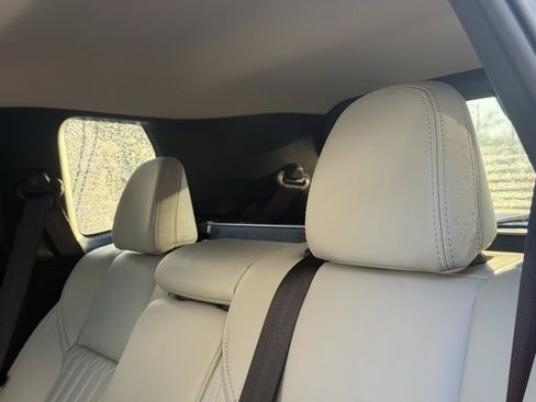 Used 2025 Mitsubishi Outlander SEL image 26