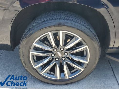 Used 2024 Cadillac Escalade Sport AWD/4WD image 8
