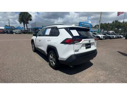 Used 2024 Toyota RAV4 XLE FWD image 4