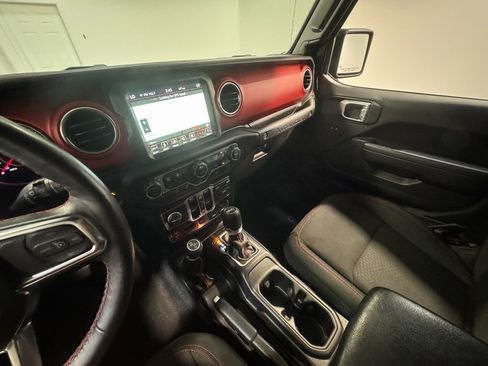 Used 2019 Jeep Wrangler Unlimited Rubicon image 86