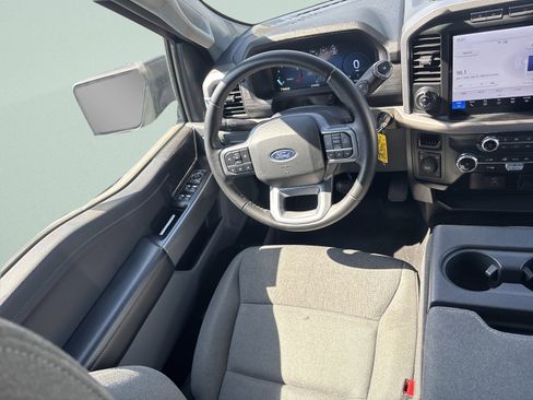 Used 2024 Ford F150 XLT AWD/4WD image 24