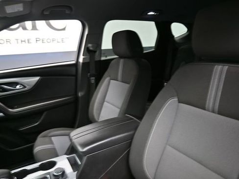 Used 2024 Chevrolet Blazer LT w/ Convenience Package FWD image 16