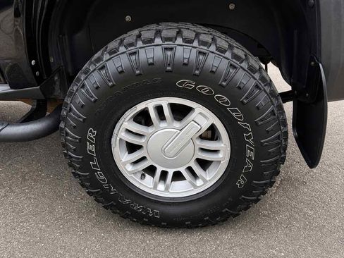 Used 2006 HUMMER H3 AWD/4WD image 7