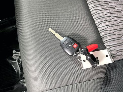 Used 2021 Toyota Tundra SR5 image 10