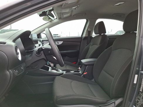 Certified 2023 Kia Forte LXS image 16