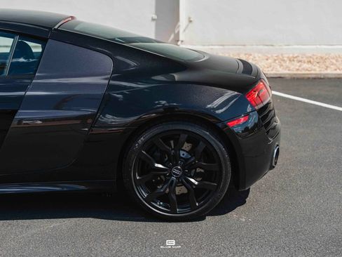 Used 2014 Audi R8 V10 AWD/4WD image 13