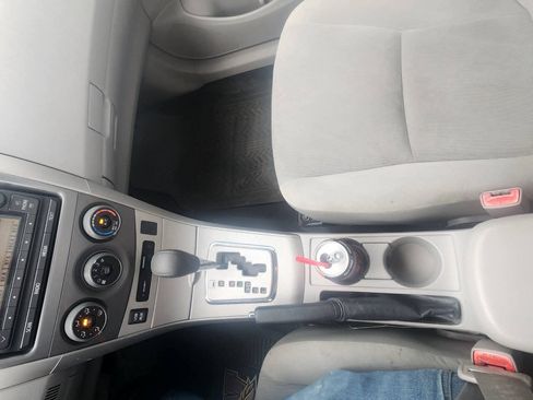 Used 2012 Toyota Corolla LE FWD image 24