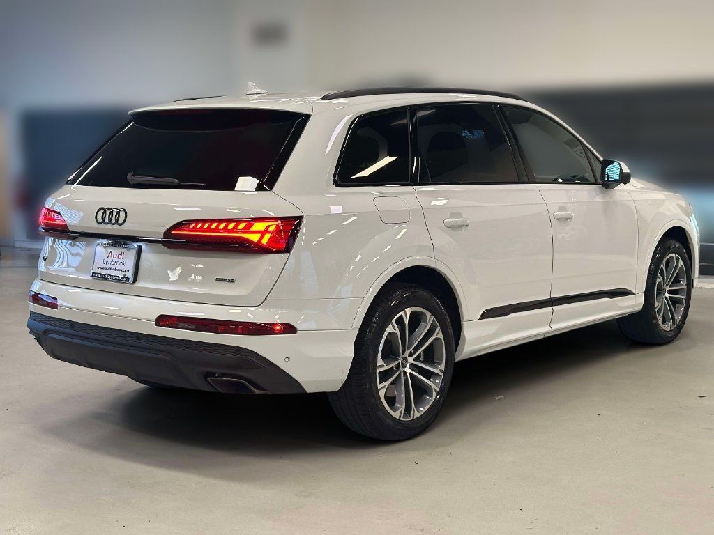 Used 2026 Audi Q7 2.0T Premium AWD/4WD image 4