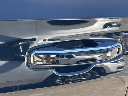 Used 2024 GMC Yukon Denali Ultimate w/ LPO, Floor Liner Package image 16