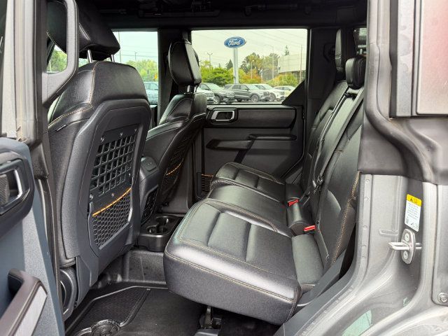 Used 2024 Ford Bronco Badlands AWD/4WD image 16
