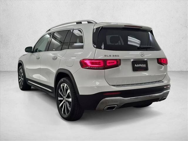Used 2022 Mercedes-Benz GLB 250 image 8