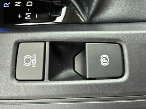 New 2026 Toyota Corolla Cross L image 36