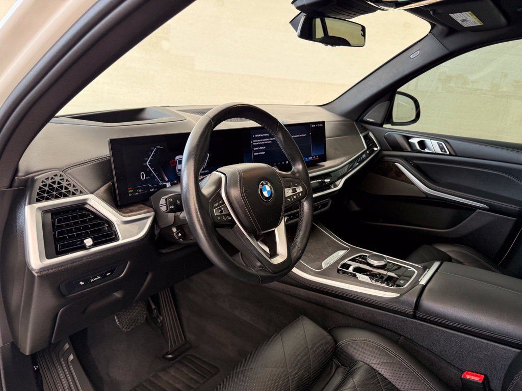Used 2024 BMW X5 xDrive40i w/ Premium Package AWD/4WD image 31