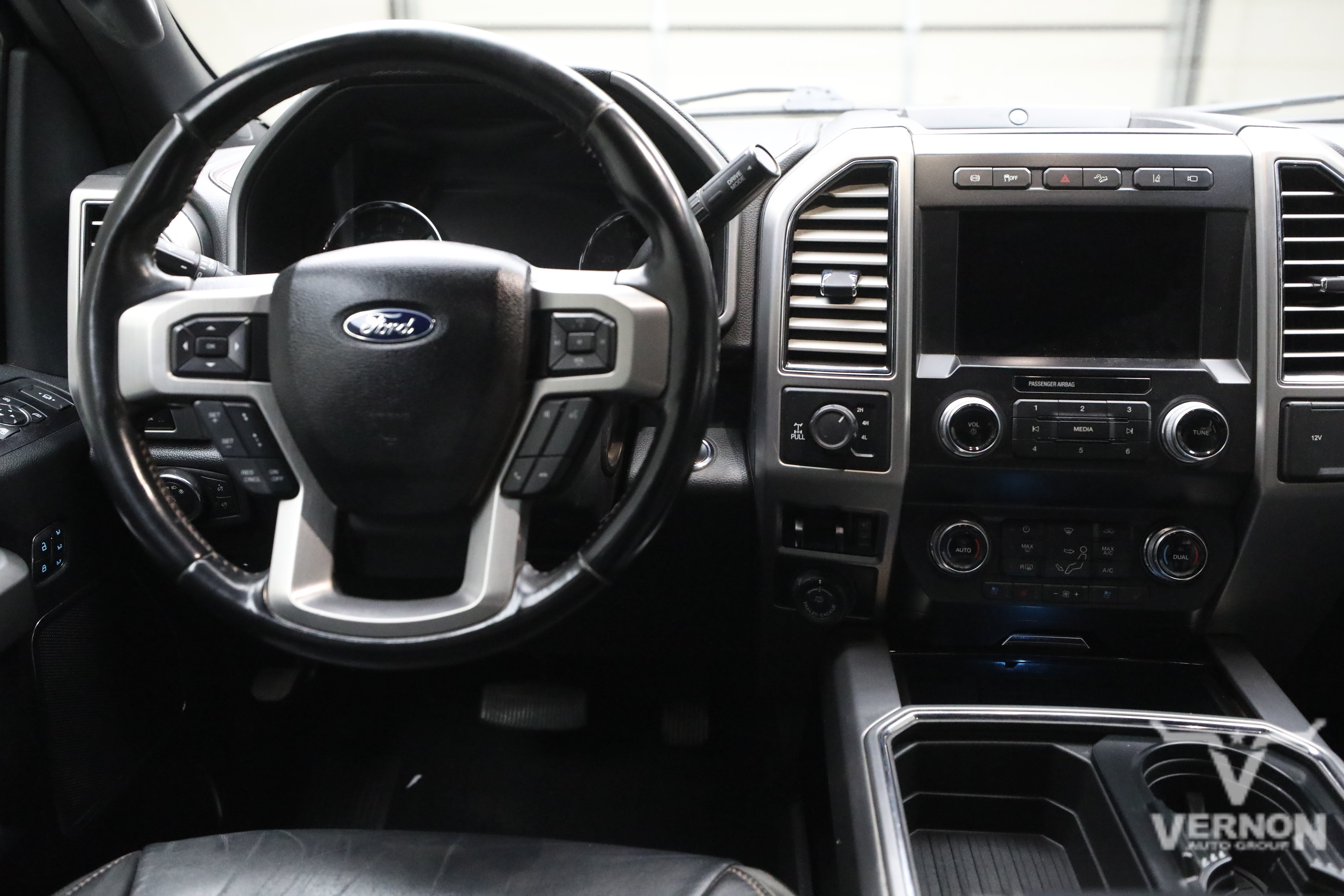 Used 2021 Ford F350 Platinum AWD/4WD image 18