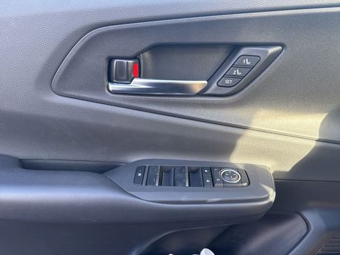 Used 2024 Toyota Prius Prime Premium w/ Advanced Technology Package image 20