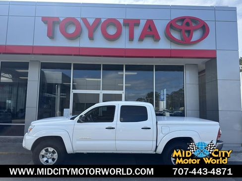 Used 2014 Toyota Tacoma 4x4 Double Cab w/ SR5 Package image 1