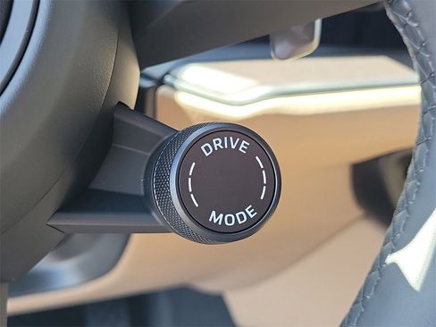 New 2026 Porsche Cayenne image 35