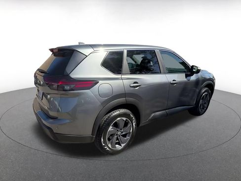 Used 2025 Nissan Rogue SV FWD image 14