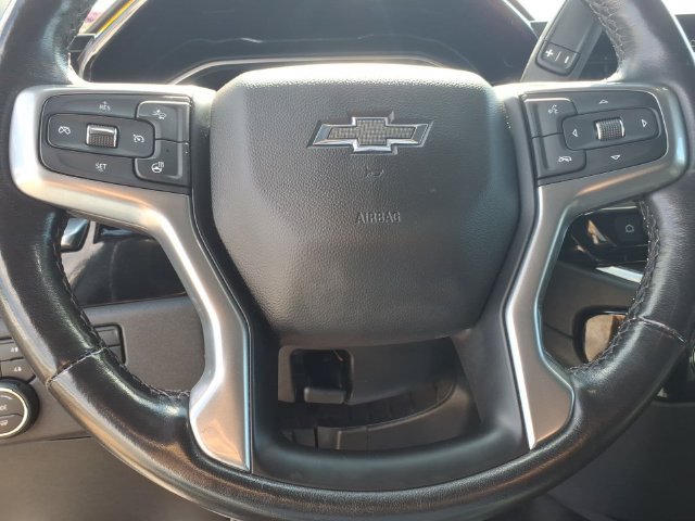 Used 2022 Chevrolet Silverado 1500 RST w/ Z71 Off-Road Package AWD/4WD image 17