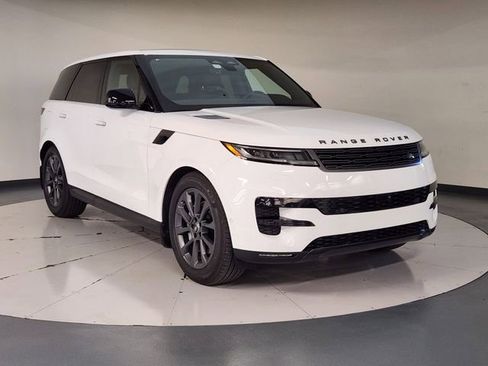 Used 2025 Land Rover Range Rover Sport SE AWD/4WD image 7
