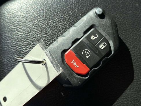 Certified 2019 Jeep Wrangler Sport S image 23