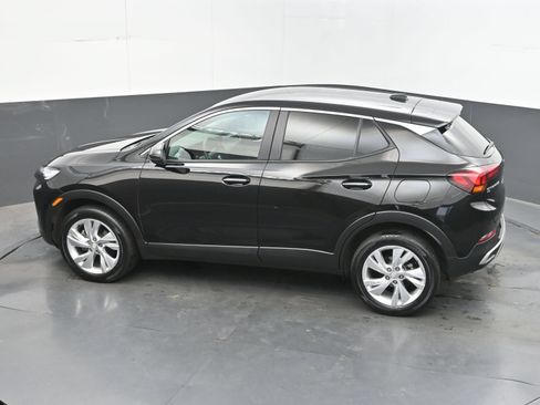 Used 2025 Buick Encore GX Preferred AWD/4WD image 32