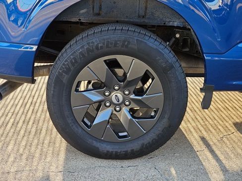 Used 2025 Ford F150 STX w/ Equipment Group 200A RWD image 17