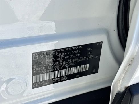 Used 2023 Toyota RAV4 XLE image 30