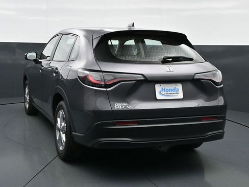Used 2025 Honda HR-V LX image 5