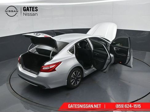 Used 2016 Nissan Altima 2.5 SV FWD image 47